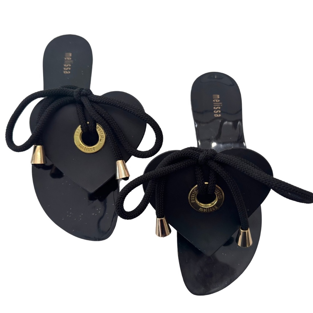 Melissa Women’s Large Heart Flip Flops with bow